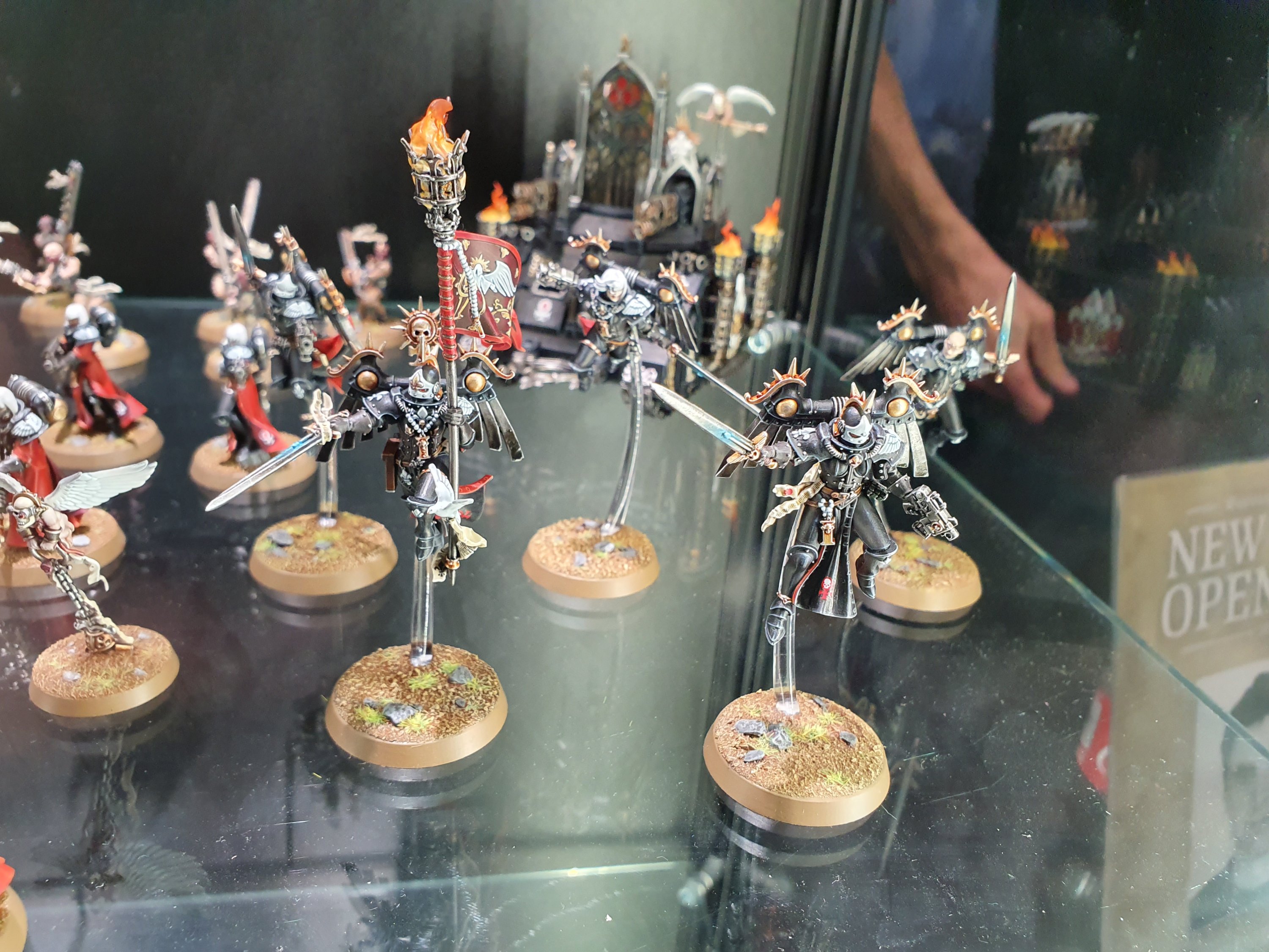 Sisters of Battle – Pre Order 11th Jan